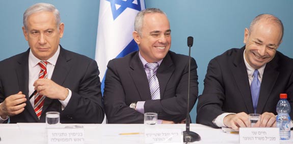 חיים שני, יובל שטייניץ, בנימין נתניהו, ועדת הריכוזיות / צלם: אמיל סלמן- הארץ 